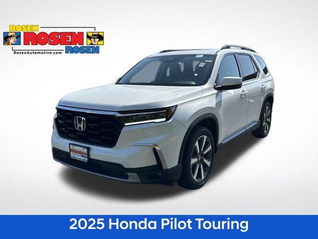 new 2025 Honda Pilot car, priced at $48,350