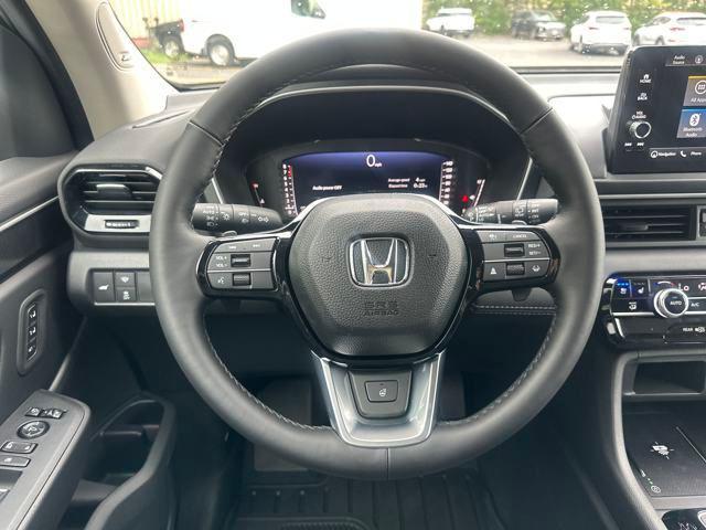 new 2025 Honda Pilot car, priced at $52,287