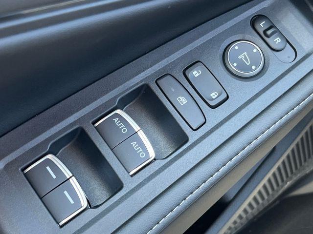 new 2025 Honda Accord Hybrid car, priced at $33,755