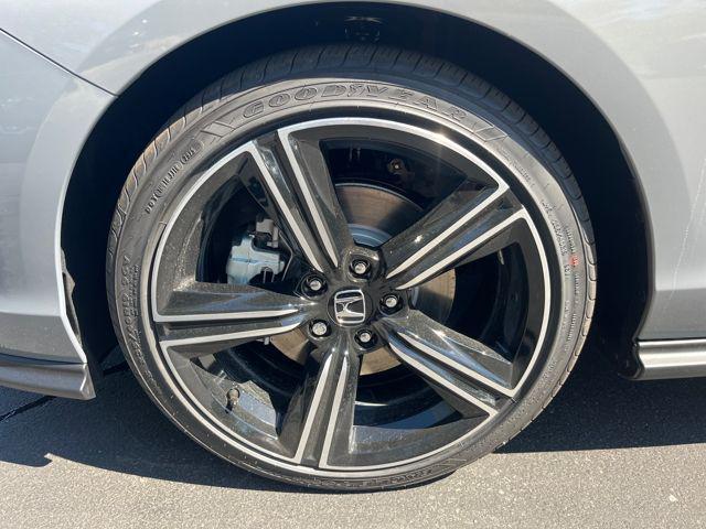new 2025 Honda Accord Hybrid car, priced at $33,755