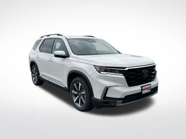 new 2025 Honda Pilot car, priced at $48,429