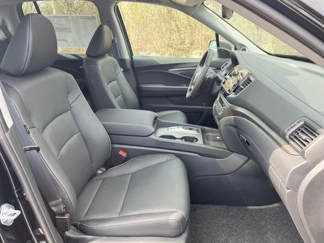 new 2025 Honda Ridgeline car, priced at $41,865
