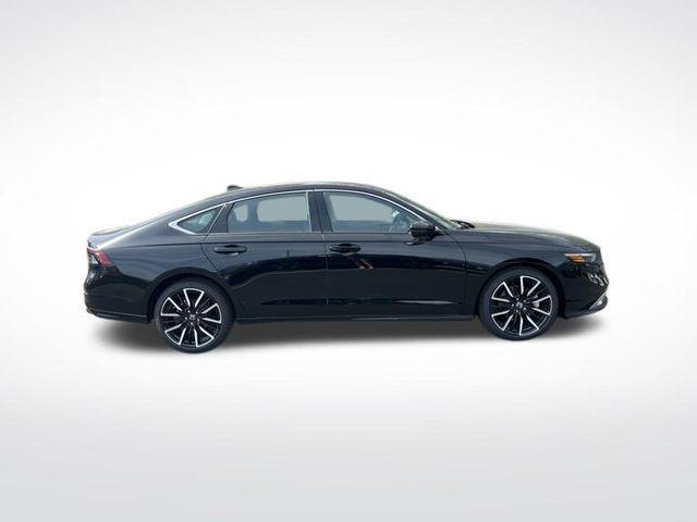 new 2025 Honda Accord Hybrid car, priced at $37,720