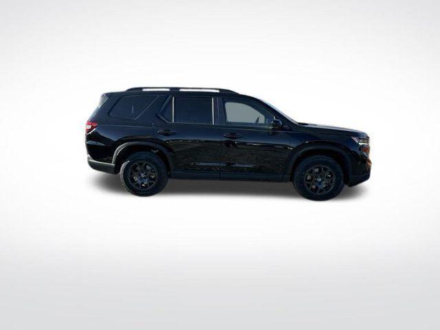 new 2025 Honda Pilot car, priced at $49,500