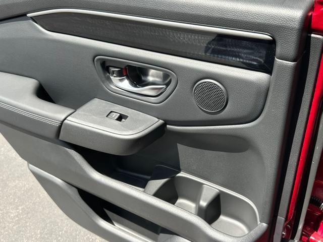 new 2025 Honda Pilot car, priced at $51,900