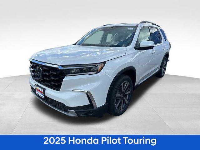 new 2025 Honda Pilot car, priced at $50,651