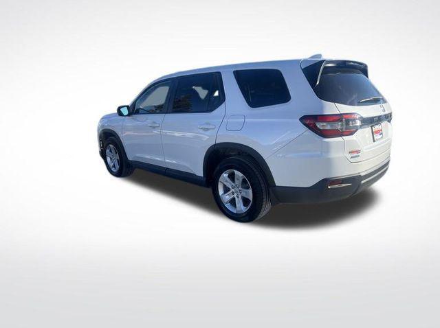 used 2023 Honda Pilot car, priced at $36,427