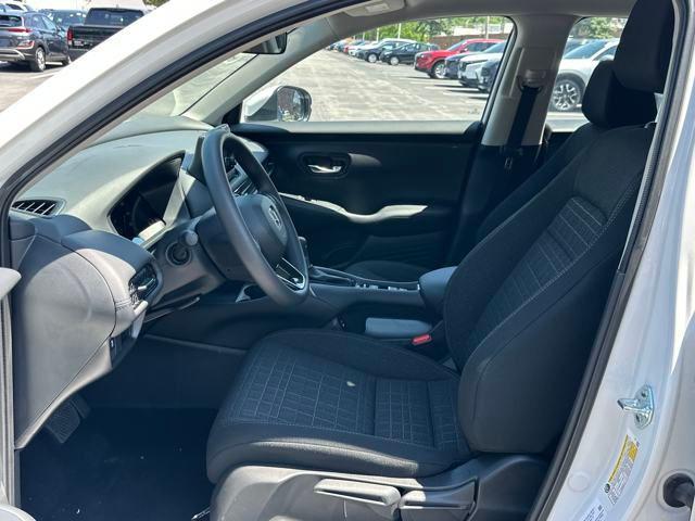 new 2025 Honda HR-V car, priced at $27,699
