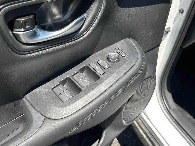 new 2025 Honda HR-V car, priced at $27,699