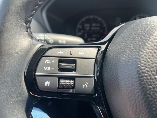 used 2025 Honda HR-V car, priced at $32,380
