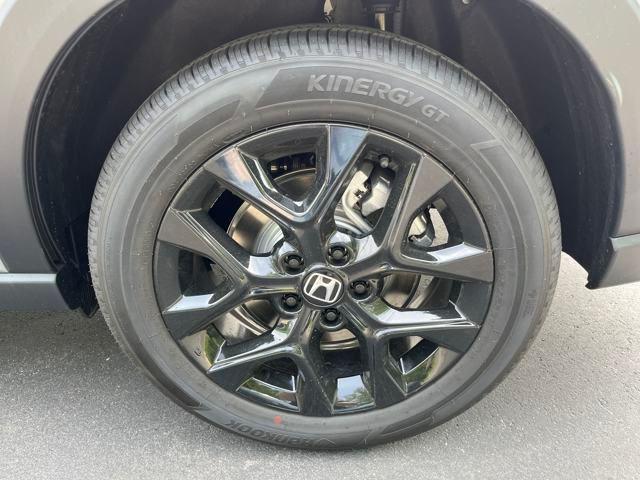 new 2025 Honda HR-V car, priced at $29,466