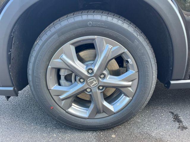 new 2026 Honda HR-V car, priced at $28,087