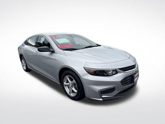 used 2017 Chevrolet Malibu car, priced at $12,915