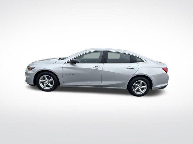 used 2017 Chevrolet Malibu car, priced at $12,915