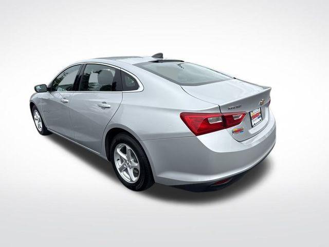 used 2017 Chevrolet Malibu car, priced at $12,915
