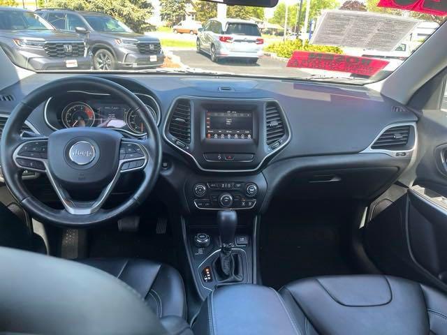 used 2020 Jeep Cherokee car, priced at $21,339