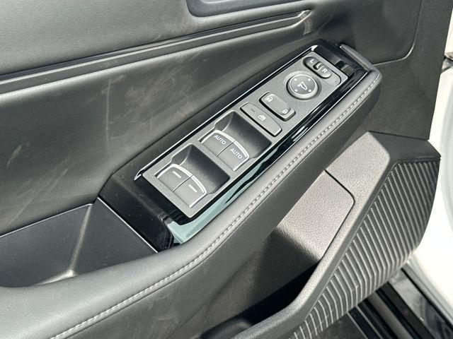 new 2025 Honda Accord Hybrid car, priced at $38,152