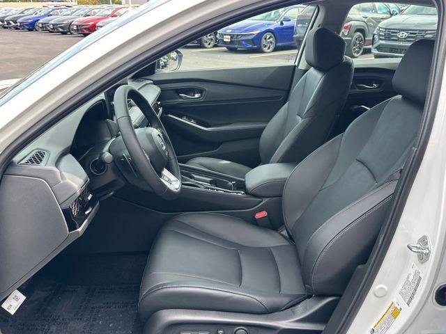 new 2025 Honda Accord Hybrid car, priced at $38,152