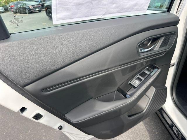 new 2025 Honda Accord Hybrid car, priced at $38,152
