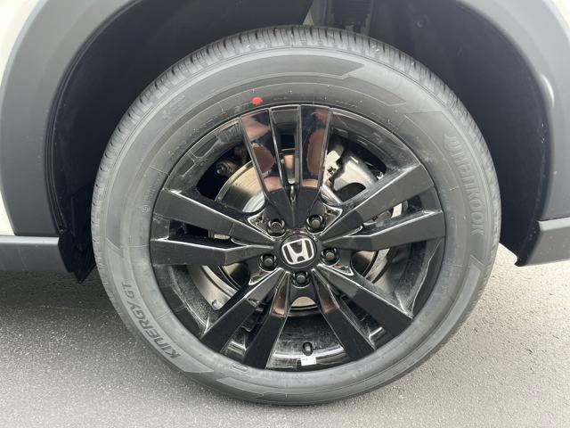 new 2026 Honda HR-V car, priced at $30,000