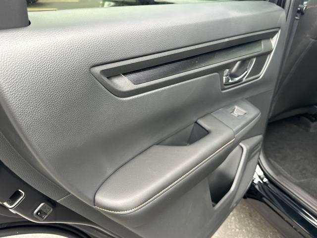new 2026 Honda CR-V Hybrid car, priced at $37,900