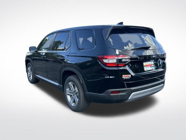 new 2025 Honda Pilot car, priced at $44,915