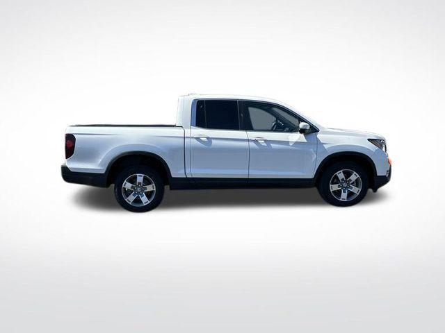 new 2025 Honda Ridgeline car, priced at $42,137
