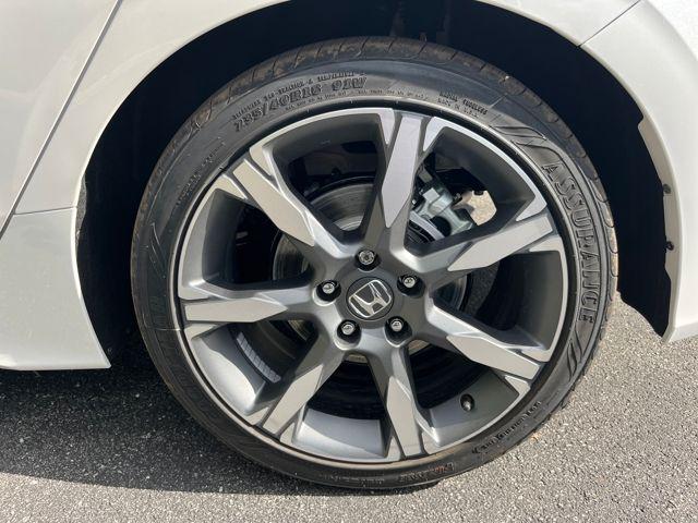 new 2026 Honda Civic Hybrid car, priced at $33,147