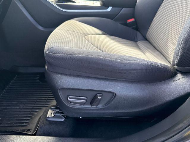 used 2022 Toyota Highlander car, priced at $33,481