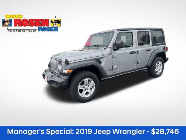 used 2019 Jeep Wrangler Unlimited car, priced at $28,746