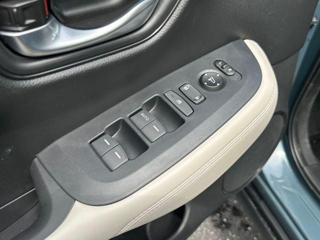 new 2025 Honda HR-V car, priced at $27,699