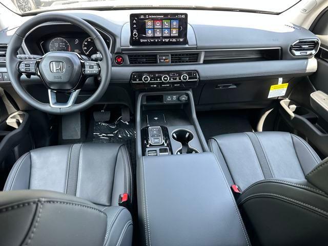 new 2025 Honda Pilot car, priced at $47,231