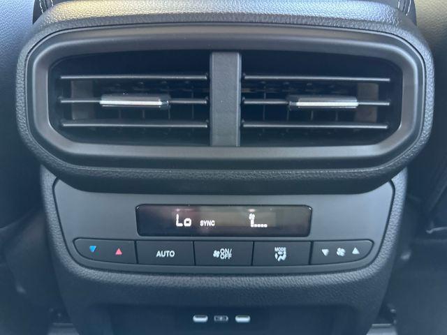 new 2025 Honda Pilot car, priced at $44,368