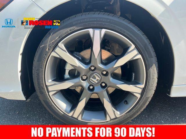 new 2026 Honda Civic Hybrid car, priced at $32,021