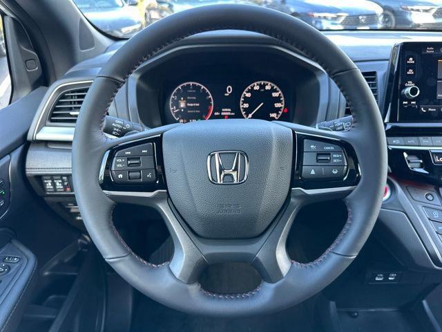 new 2026 Honda Odyssey car, priced at $43,195