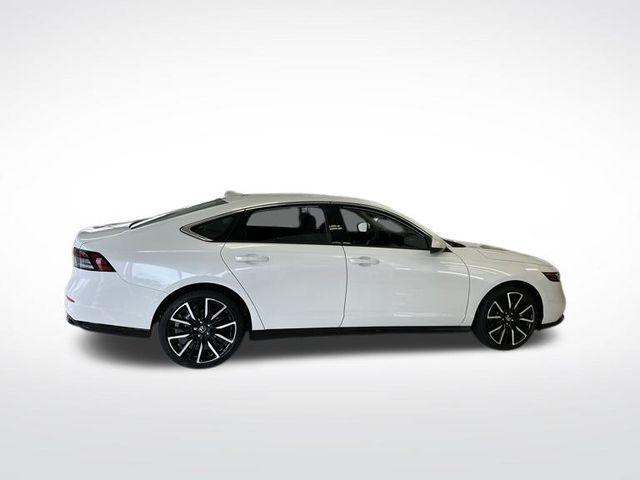 new 2025 Honda Accord Hybrid car, priced at $38,152
