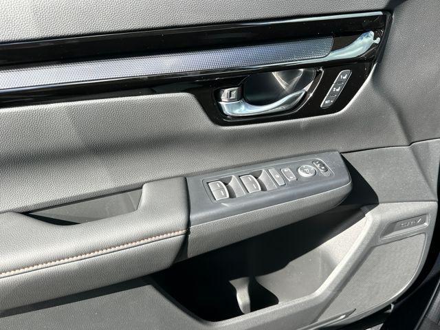 new 2026 Honda CR-V Hybrid car, priced at $40,758
