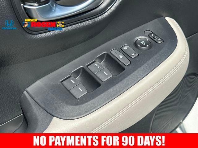 new 2026 Honda HR-V car, priced at $28,465