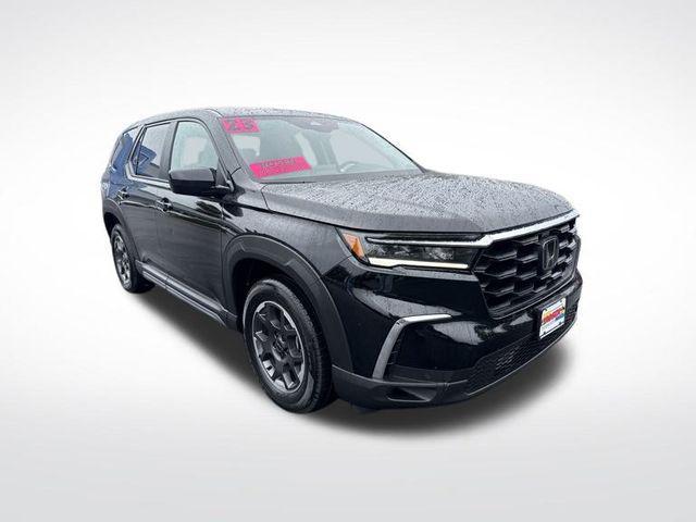 used 2023 Honda Pilot car, priced at $36,150