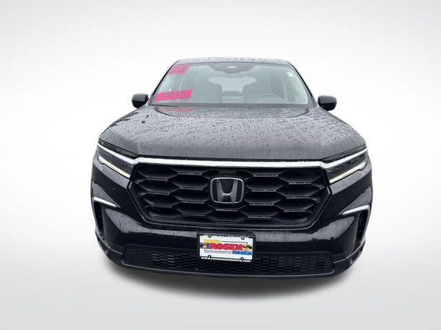 used 2023 Honda Pilot car, priced at $36,150