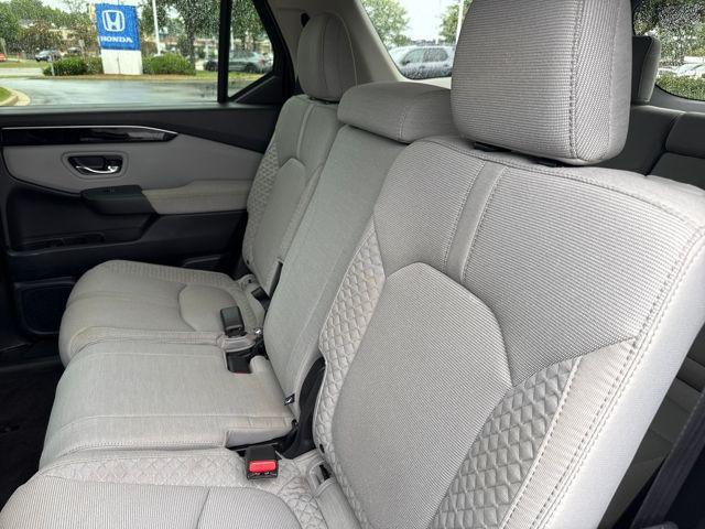 used 2023 Honda Pilot car, priced at $36,150