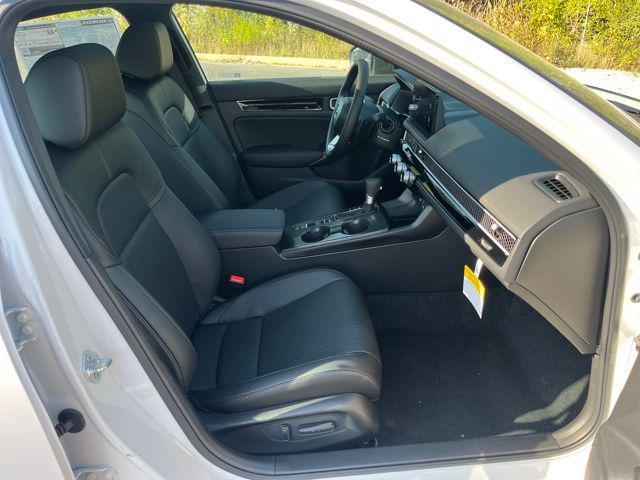 new 2026 Honda Civic Hybrid car, priced at $33,147