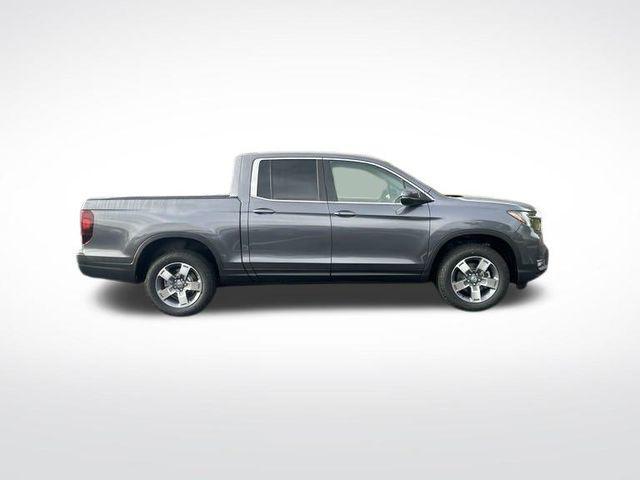 new 2025 Honda Ridgeline car, priced at $43,275