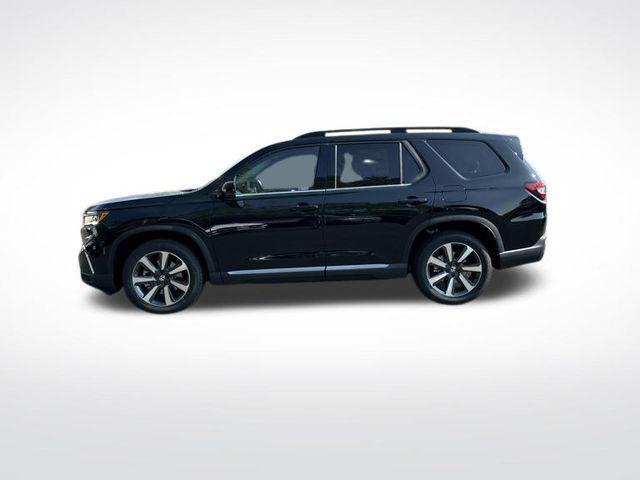 new 2025 Honda Pilot car, priced at $47,376