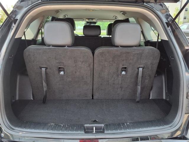 used 2024 Kia Sorento car, priced at $29,243