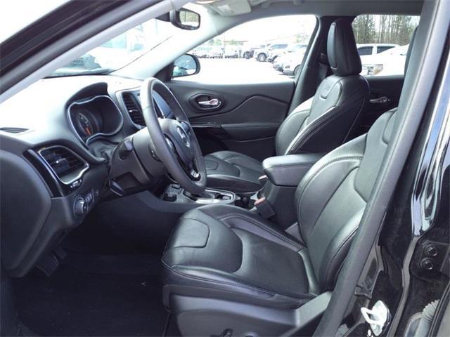 used 2023 Jeep Cherokee car, priced at $24,464