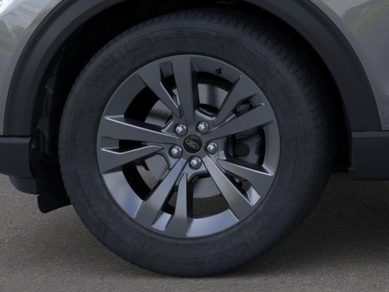new 2025 Ford Explorer car, priced at $47,372