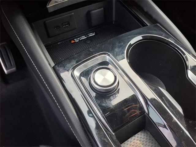 used 2024 Buick Envision car, priced at $31,054