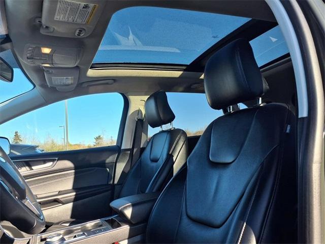 used 2022 Ford Edge car, priced at $26,381