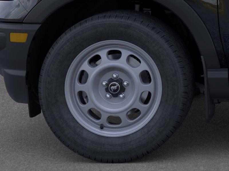 new 2024 Ford Bronco Sport car, priced at $35,221